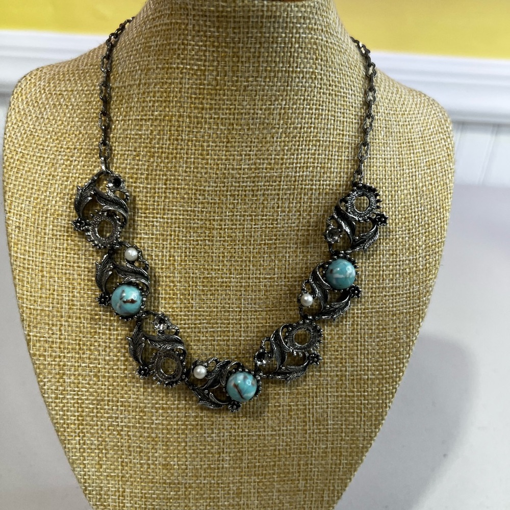 Vintage-Style Turquoise and Pearl Statement Necklace - Women's Jewelry